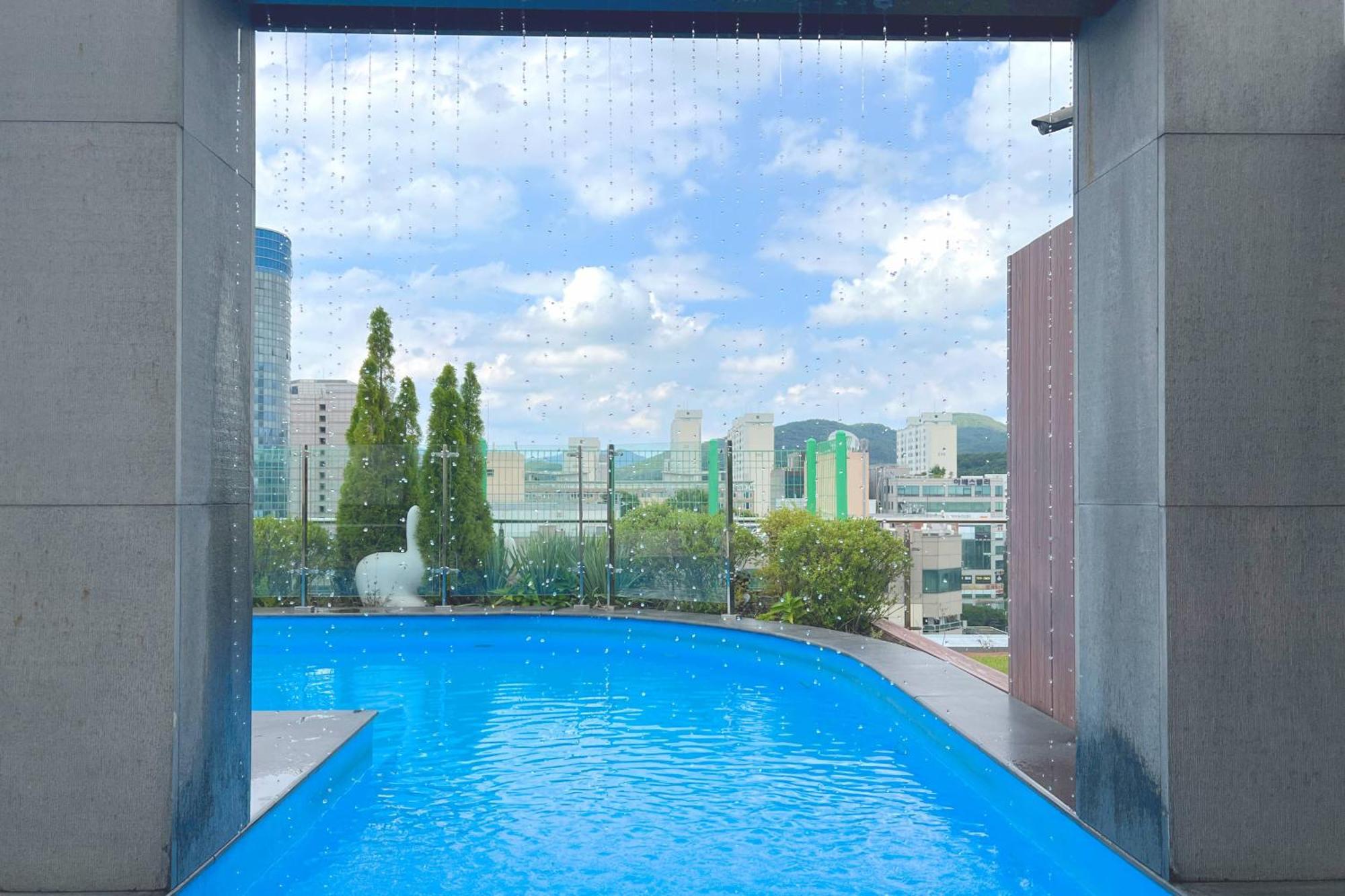 Hotel Skypark Central Seoul Pangyo Seongnam Exterior photo